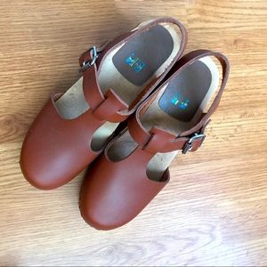 MIA Madeline Clog Sandals 39